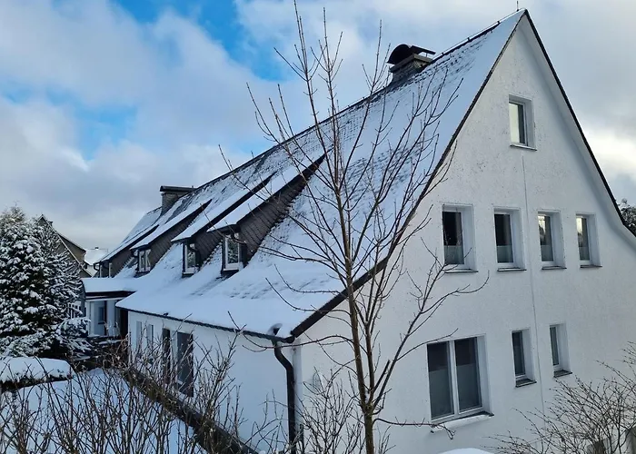 Rakke Kiefernweg * Winterberg